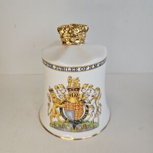Aynsley England Queen Elizabeth II Royalty Silver Jubilee Bone China Bell 1977